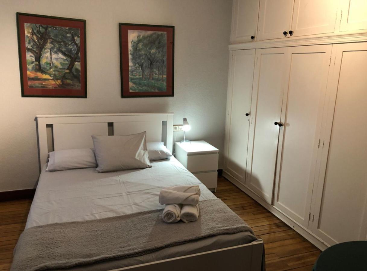 Clasico Y Funcional Vivienda Turistica Centro Bilbao Exteriör bild